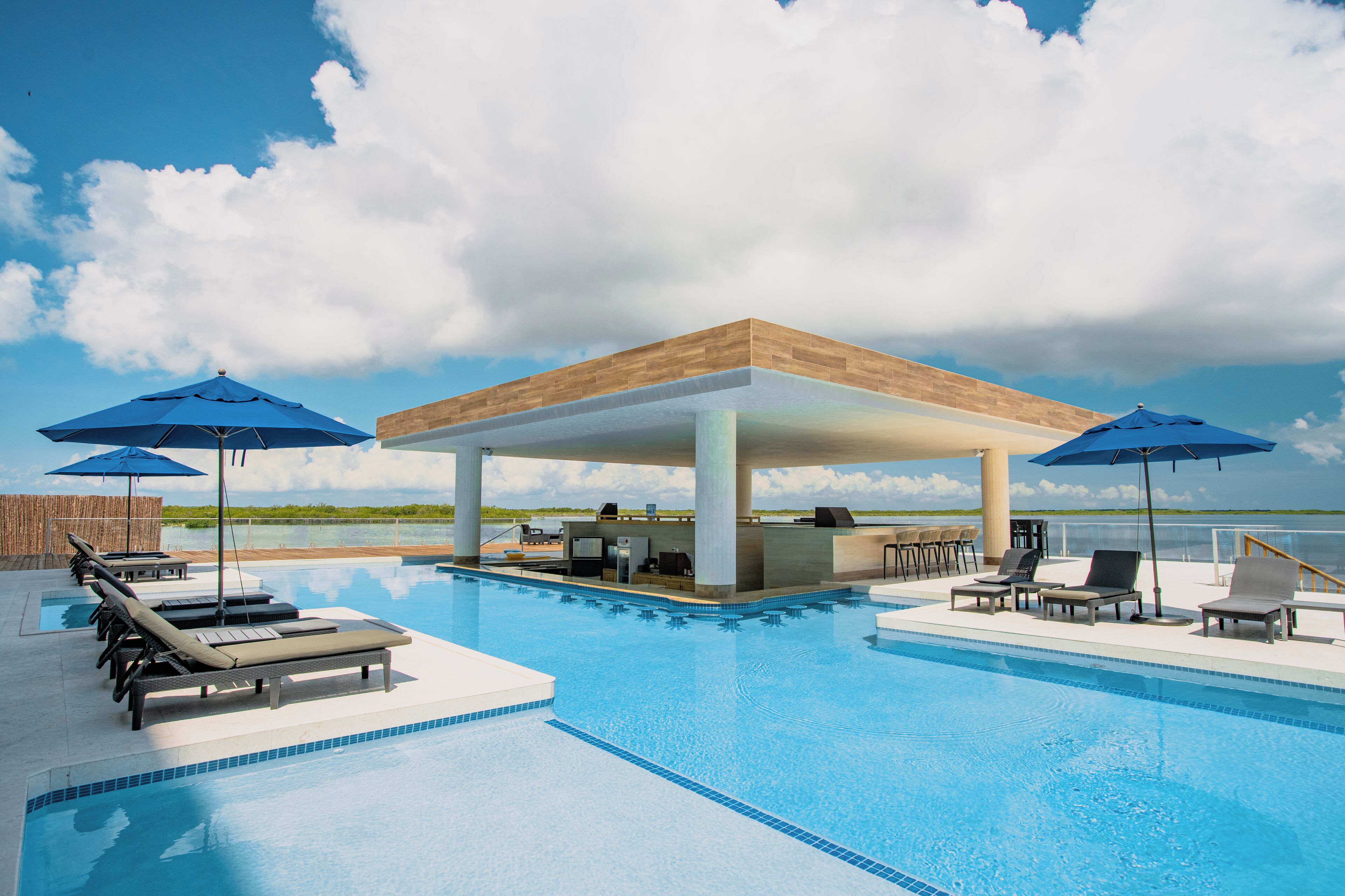 Outdoor pool, a heated pool