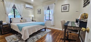 2 makuuhuonetta, silitysrauta/-lauta, internet, vuodevaatteet