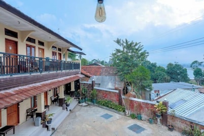 ARBA Artana & Chipsari Hotel Pangalengan