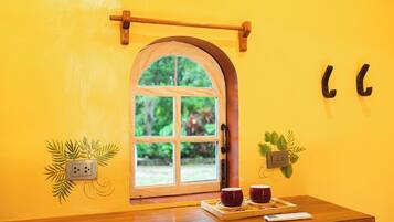 Individually furnished, free WiFi, bed sheets