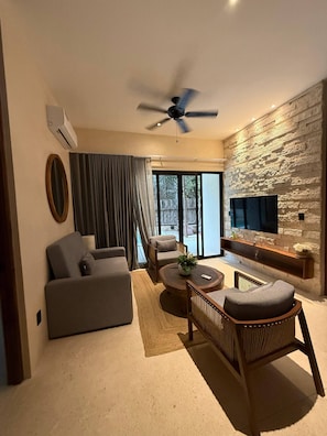 Apartment, 3 Bedrooms, Accessible, Private Pool | Living area