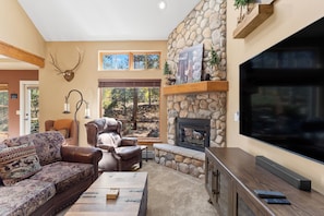 Studio (4 Bedrooms) | Exterior
