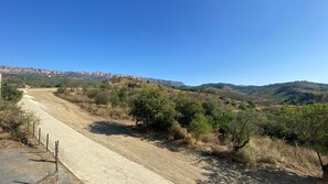 Comfort Double or Twin Room, Mountain View | Desk, laptop workspace, free WiFi