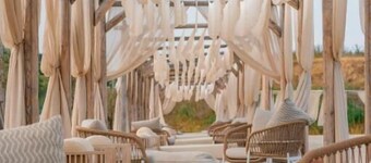 ไทรอัน เรสซิเดนซ์ คอนสตันซา