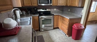 Charming 1-bedroom house in enjoyable Milan with AC