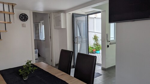 Cosy 2-bedroom villa with patio and barbecue