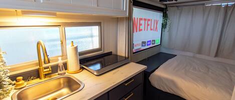 1 bedroom, free WiFi, bed sheets