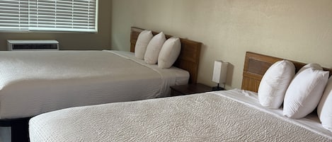 Værelse - 2 queensize-senge - ikke-ryger | Sengetøj