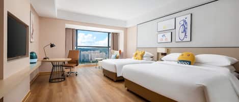 Family Room, 1 King Bed, Non Smoking