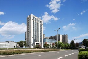 Exterior - La Quinta By Wyndham Chengdu Jinniu (Chengdu)