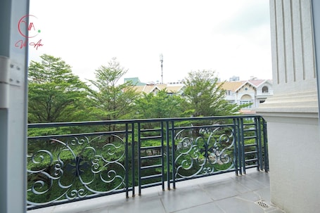 双人房, 阳台 | 熨斗/熨衣板、免费 WiFi