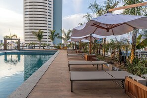 Outdoor pool - Horoh Grand Hotel (Cuiabá)