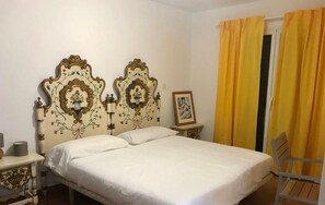 2 chambres, fer et planche à repasser, Wi-Fi, literie fournie