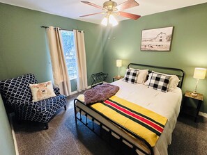 1 bedroom, iron/ironing board, WiFi, bed sheets