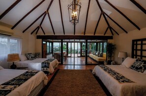 6 chambres, coffre-fort, bureau, fer et planche à repasser