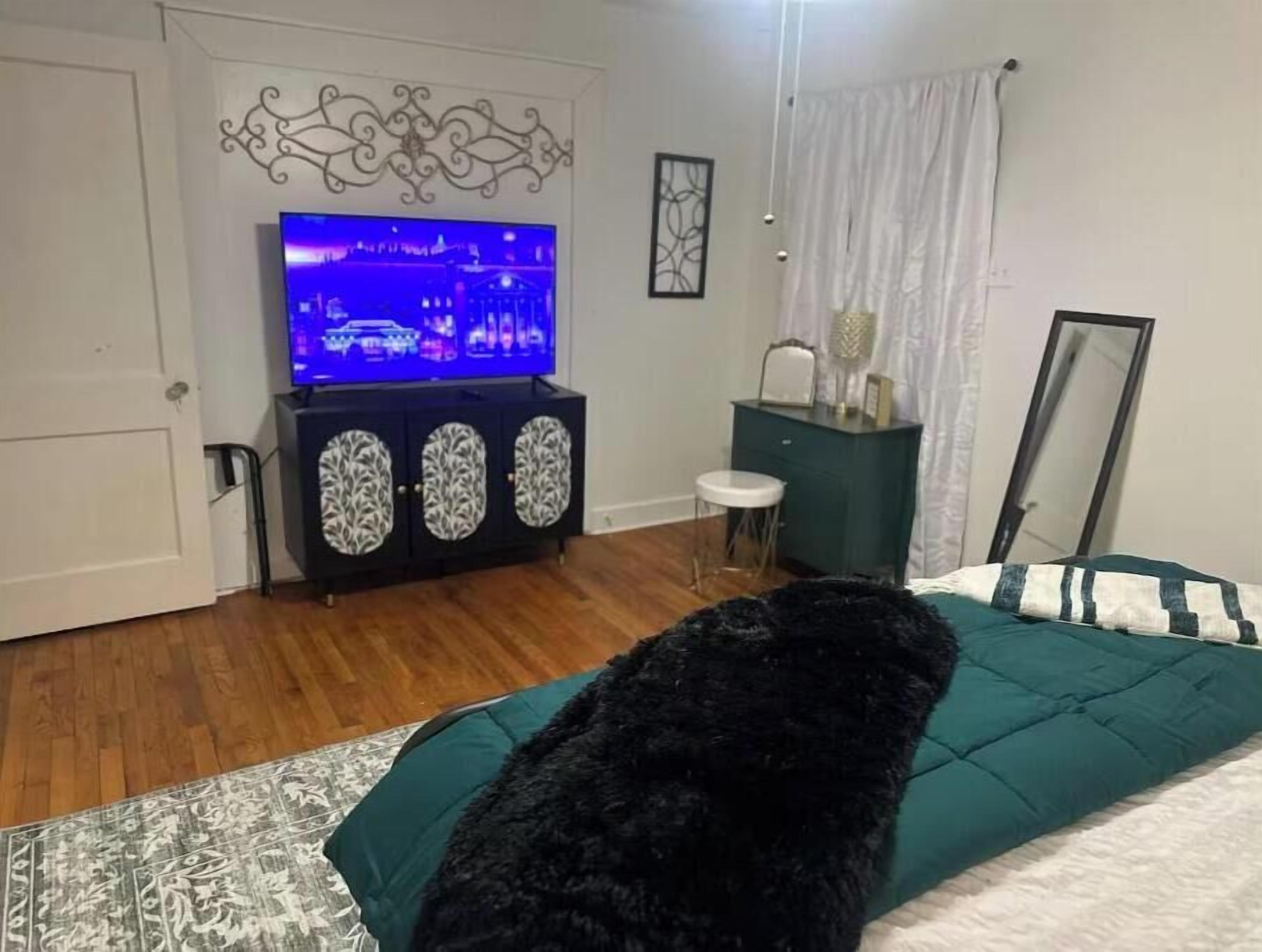 3 Schlafzimmer, Bügeleisen/Bügelbrett, WLAN, Bettwäsche