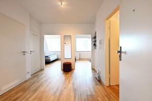 Decoración personalizada, muebles diferentes y escritorio