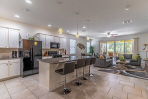 Exterior - 4763 Solterra (Davenport)