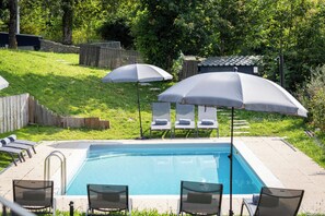 季節性室外游泳池