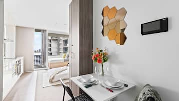 Apartment (0 Bedroom) | Interior