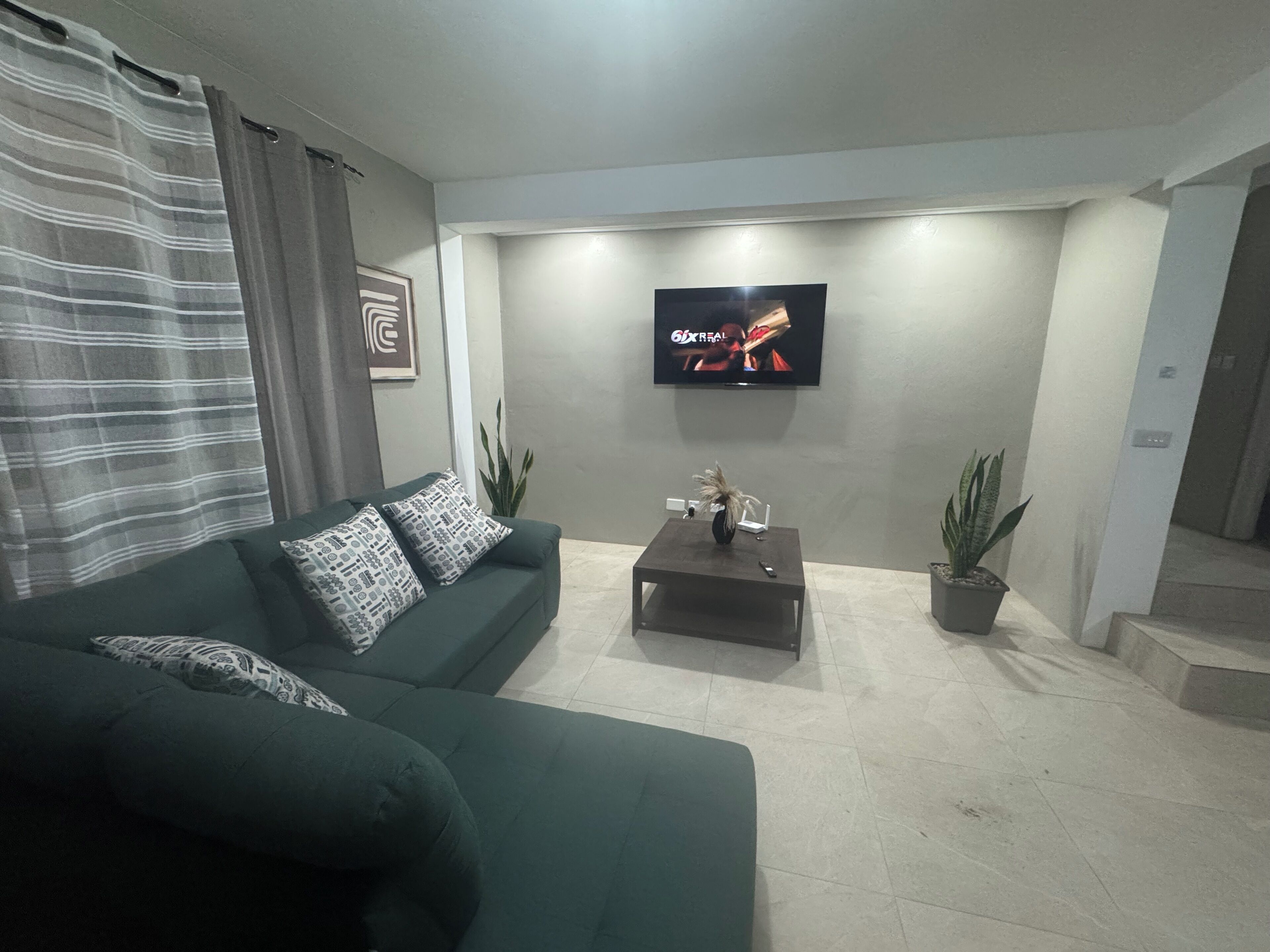 Apartamento econômico, varanda, vista para a montanha | Banheiro | Produtos de toalete grátis, sabonete, papel higiênico 