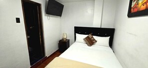 Quarto casal básico | Wi-Fi de cortesia