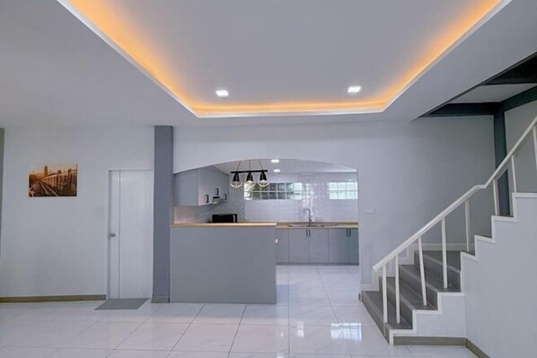Room - Near Three Town 4Beds 5Baths South Pattaya villa (Pattaya)