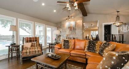 Perfect Family or multi family Getaway!