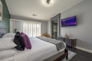 4 Schlafzimmer, Bügeleisen/Bügelbrett, Reisekinderbett, kostenloses WLAN