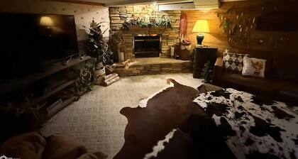 Park the car & walk to everything! Minutes from great experiences uptown!