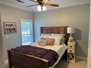 4 室のベッドルーム、アイロン / アイロン台、WiFi、ベッドシーツ