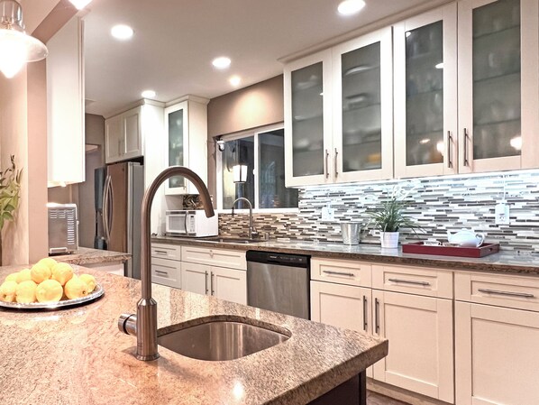 Microwave, oven, stovetop, dishwasher