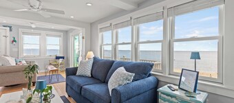 Cozy Oceanfront Mermaid Haven