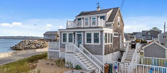 Cozy Oceanfront Mermaid Haven