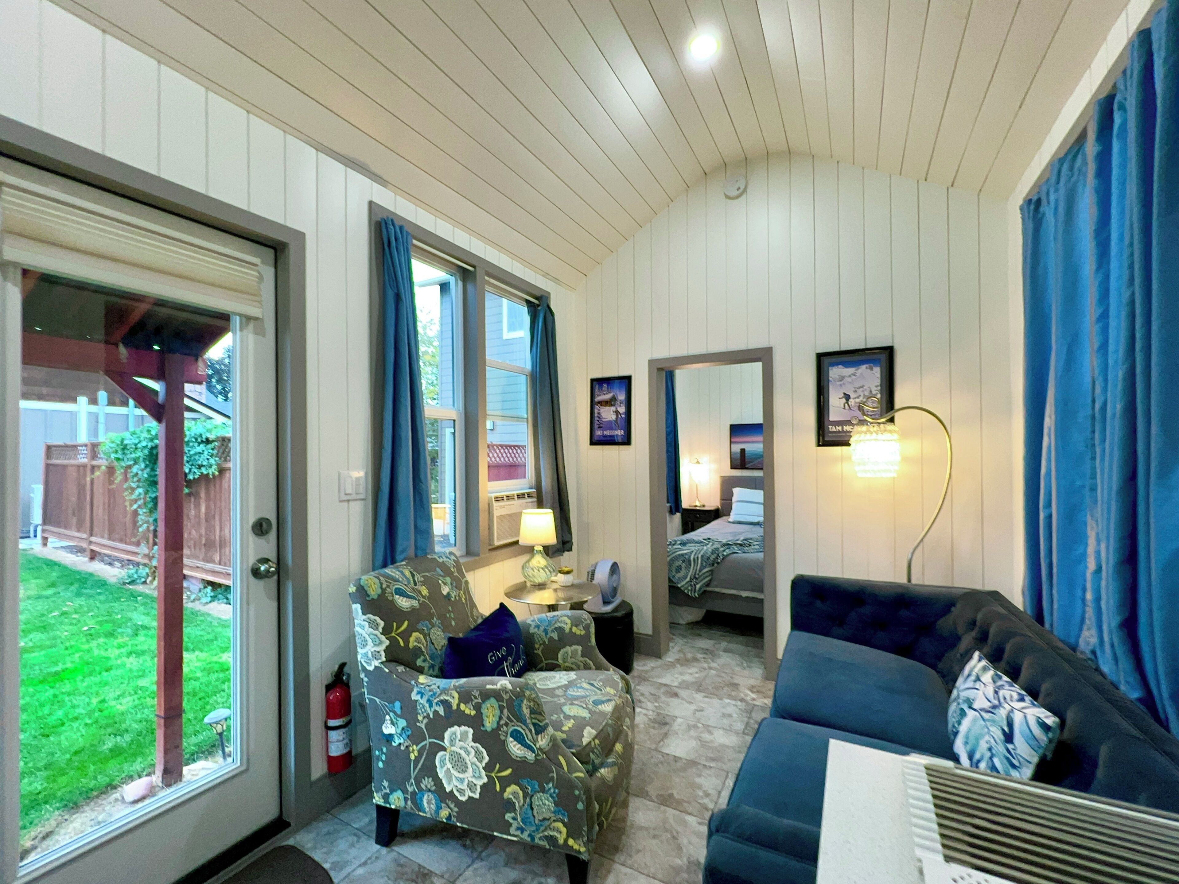 1 chambre, coffre-fort, accès au Wi-Fi (inclus), literie fournie