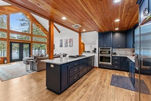 Fridge, microwave, oven, stovetop - Willow Bay - Riverfront Retreat with Dock & AC (Priest River)