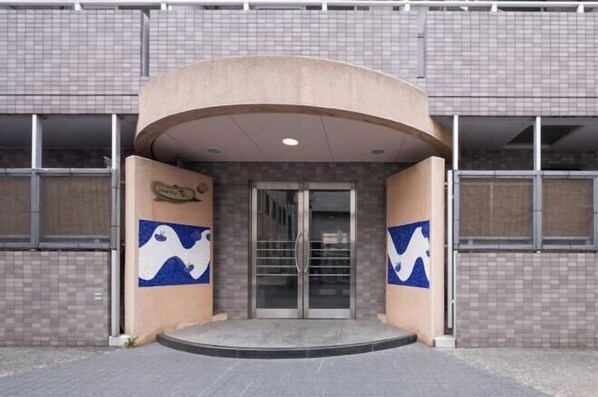 Exterior - Sharman Yayoi (Tokyo)