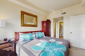 2 bedrooms, iron/ironing board, internet, bed sheets