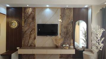 1 多间卧室、办公桌、轮椅无障碍