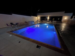 Udendørs pool