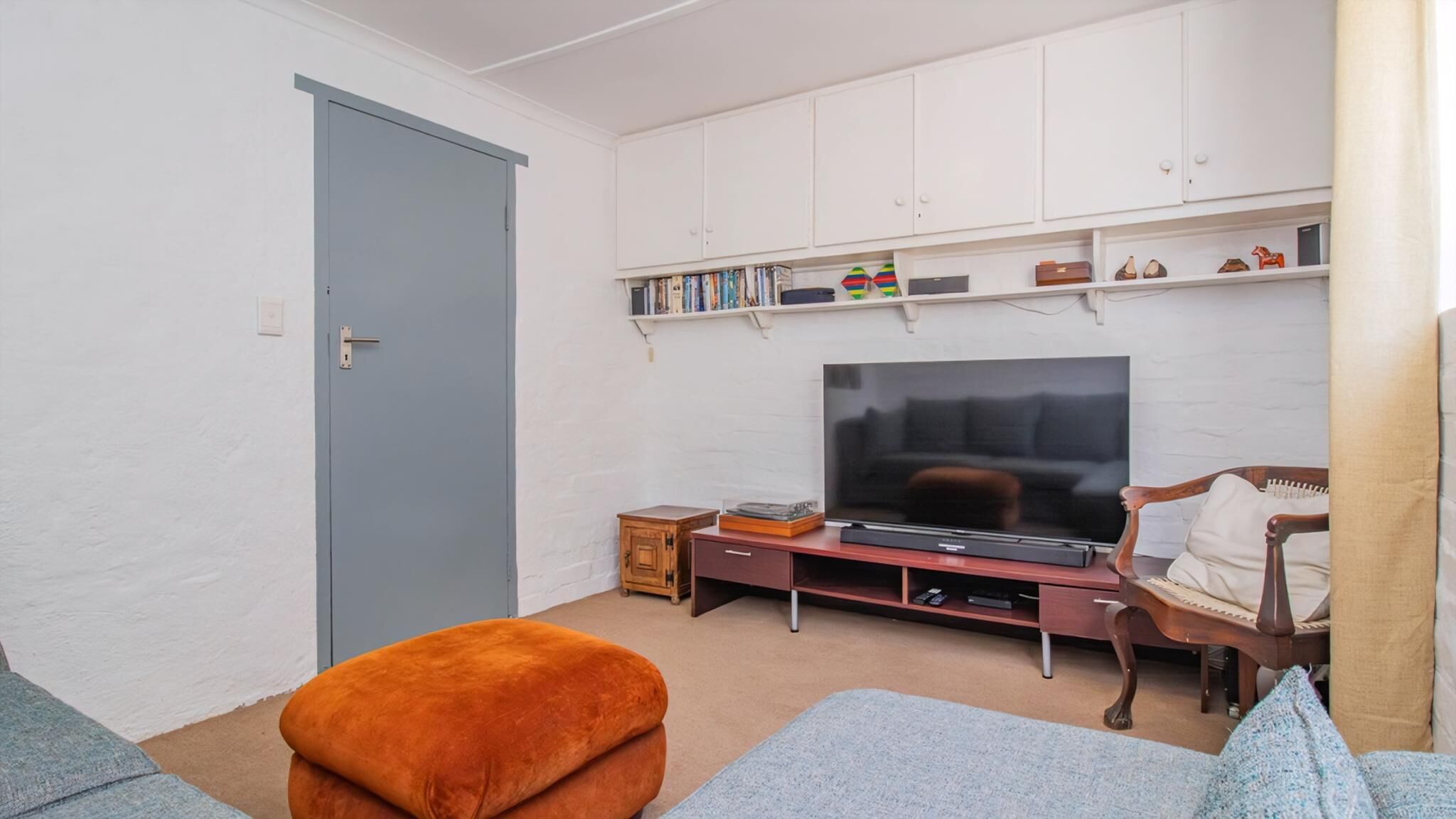 Smart TV, chimenea