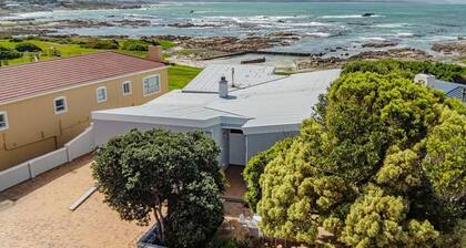 Groot Kabeljou | Oceanfront Family Fun | Kleinbaai