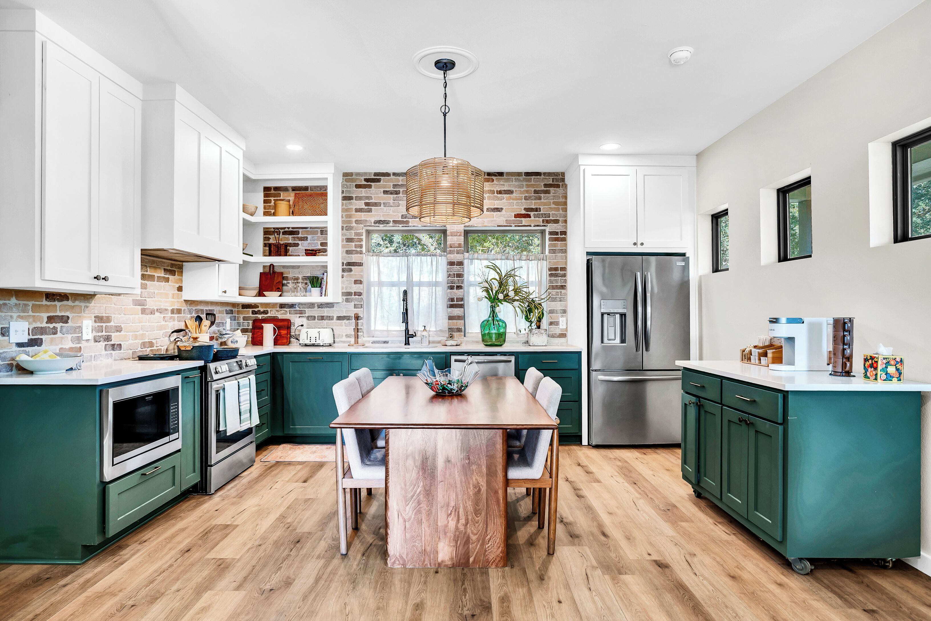 Microwave, oven, stovetop, dishwasher