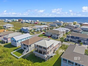 Exterior - ~ 3 minute walk to the beach! Bay view! (Gulf Shores)