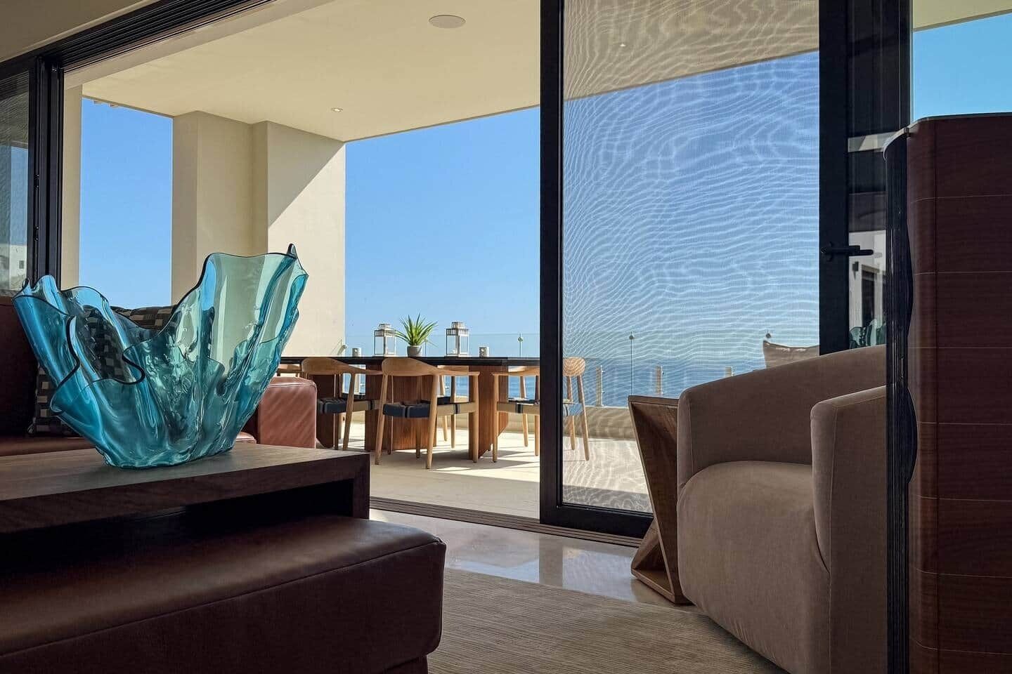 TV, fireplace, DVD player, stereo