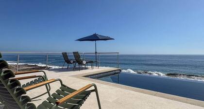 Luxe Oceanfront Casita • Pool• Spa• Secluded Beach