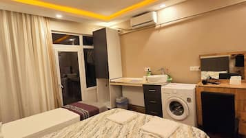 Quarto luxo | Wi-Fi de cortesia, roupa de cama