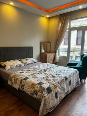 Deluxe Studio Suite, 1 Double Bed, Non Smoking, Balcony | Free WiFi, bed sheets - White Lotus Suites (İstanbul)