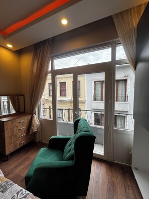 Deluxe-Studiosuite, 1 Doppelbett, Nichtraucher, Balkon