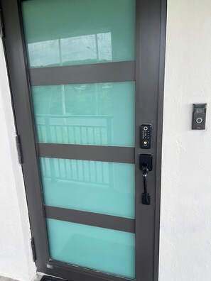 Exterior detail - Sunset Creek 1 bedroom apt with AC in beautiful Christiansted St. Croix. (Christiansted)